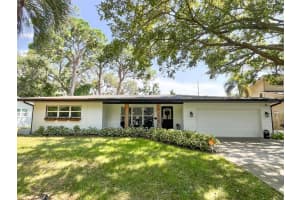 8226 33RD AVENUE, SAINT PETERSBURG, FL 33710 Sold 10/16/24