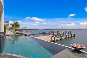 837 HARBOR ISLAND, CLEARWATER, FL 33767 Sold 03/07/25