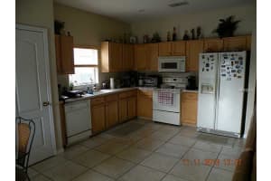 301 Clydesdale Cir, Sanford, FL 32773, Sold 09/15/15