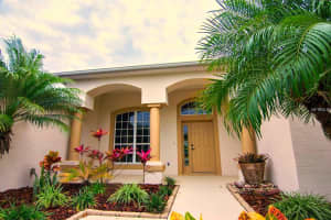 5969 Shady Creek Ln, Port Orange, FL 32128, Sold 04/18/16