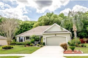 128 Crystal Oak Dr, DeLand, FL 32720, Sold 06/06/16