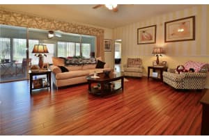 27 Wentwood Dr, DeBary, FL 32713, Sold 10/28/16