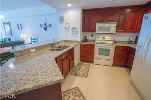 3799 S Atlantic Ave, Daytona Beach Shores, FL 32118, Sold 11/04/16