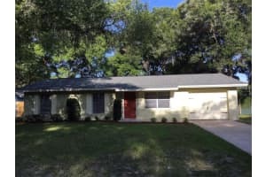 660 Blue Lake Ave, DeLand, FL 32724, Sold 01/20/17