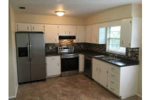 660 Blue Lake Ave, DeLand, FL 32724, Sold 01/20/17