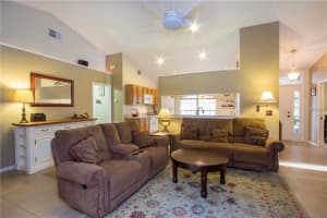250 Palmetto Springs St, DeBary, FL 32713, Sold 07/31/17