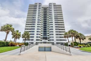 1420 N Atlantic Ave, Daytona Beach, FL 32118, Sold 09/28/17
