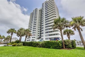 1420 N Atlantic Ave, Daytona Beach, FL 32118, Sold 09/28/17