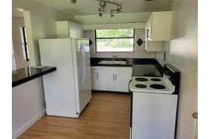 1220 Scottsdale Dr, Ormond Beach, FL 32174, Sold 11/05/21