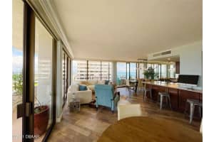 2828 N Atlantic Ave, Daytona Beach, FL 32118, Sold 11/15/21