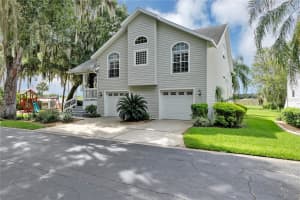 239 River Village Dr, DeBary, FL 32713, Sold 11/12/21