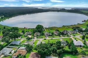3803 Bayshore Cir, Tavares, FL 32778, Sold 10/19/21