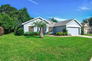 3803 Bayshore Cir, Tavares, FL 32778, Sold 10/19/21