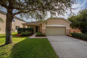 1818 Strathmore Cir, Mt Dora, FL 32757, Sold 11/09/21