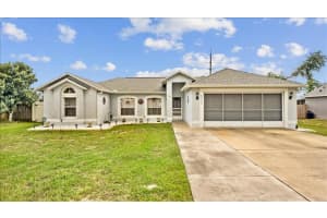 3213 Boxelder St, Deltona, FL 32725, Sold 12/30/21