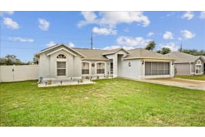 3213 Boxelder St, Deltona, FL 32725, Sold 12/30/21