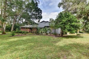 900 Village Green Rd, DeLand, FL 32720, Sold 02/28/22