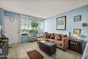 2043 S Atlantic Ave, Daytona Beach Shores, FL 32118, Sold 04/08/22