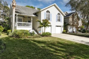 275 Bayou Cir, DeBary, FL 32713, Sold 04/15/22