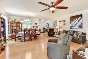 814 Oak Holw Lp, DeLand, FL 32724, Sold 04/14/22