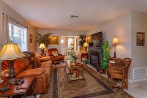 16 Villa Villar Ct, DeLand, FL 32724, Sold 03/18/22