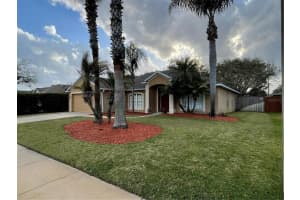 334 Hickory Springs Ct, DeBary, FL 32713, Sold 04/14/22