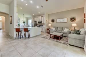 658 Champions Gate Blvd, DeLand, FL 32724, Sold 04/12/22