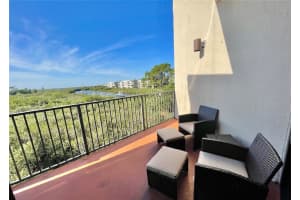 520 S Peninsula Ave, New Smyrna Beach, FL 32169, Sold 04/25/22