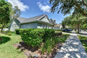 406 BROOKFIELD TER, DELAND, FL 32724 Sold 06/30/22