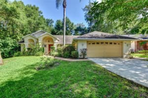 718 SWAYING PINE WAY, DELAND, FL 32724 Sold 07/18/22