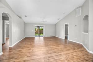 1403 LAKE LINDLEY DR N, DELAND, FL 32724 Sold 09/09/22