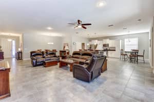 1310 LAKE BATON DR, DELTONA, FL 32725 Sold 07/29/22