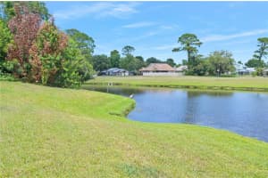 936 MEADOW VIEW DR #B, PORT ORANGE, FL 32127 Sold 08/25/22