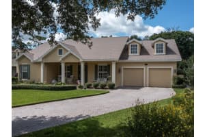 520 RIDGEWAY BLVD, DELAND, FL 32724 Sold 11/29/22