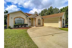 1032 W SEAGATE DR, DELTONA, FL 32725 Sold 05/05/23