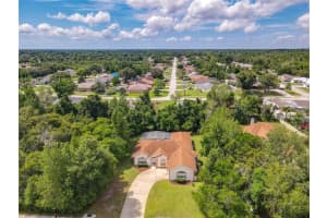 1032 W SEAGATE DR, DELTONA, FL 32725 Sold 05/05/23