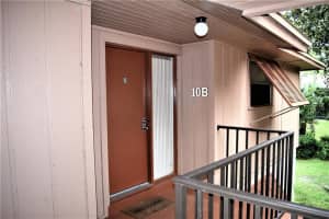 180 MAGNOLIA WOODS CT #10B, DELTONA, FL 32725 Sold 09/01/22