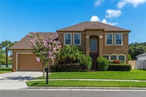 353 LAKE AMBERLEIGH DR, WINTER GARDEN, FL 34787 Sold 08/30/22