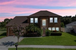 353 LAKE AMBERLEIGH DR, WINTER GARDEN, FL 34787 Sold 08/30/22