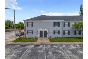 214 Lewfield Cir, Winter Park, FL 32792, Sold 09/14/22