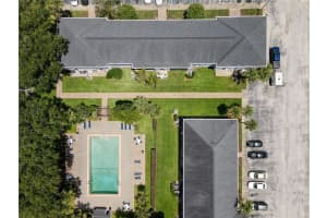 214 Lewfield Cir, Winter Park, FL 32792, Sold 09/14/22
