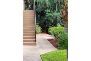 120 HIBISCUS WOODS CT #4B, DELTONA, FL 32725 Sold 09/15/22