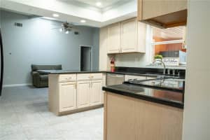 823 CHICKADEE DR, PORT ORANGE, FL 32127 Sold 12/02/22