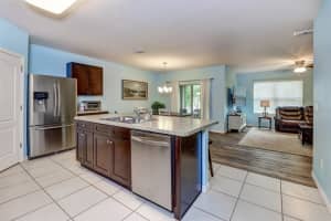 855 Oak Holw Lp, DeLand, FL 32724, Sold 10/14/22