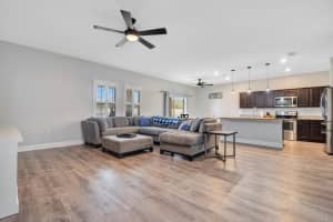 2639 Flycatcher Wy, Sanford, FL 32773, Sold 10/06/22
