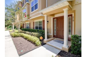 219 MAPLEBROOK DR, ALTAMONTE SPRINGS, FL 32714 Sold 10/27/22