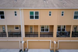219 MAPLEBROOK DR, ALTAMONTE SPRINGS, FL 32714 Sold 10/27/22