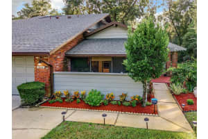 956 VILLAGE GREEN RD #18, DELAND, FL 32720 Sold 10/27/22