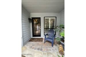 110 FALLEN TIMBER TRL, DELAND, FL 32724 Sold 02/23/23