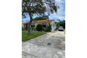 64 CARDINAL DR #B, ORMOND BEACH, FL 32176 Sold 10/07/22